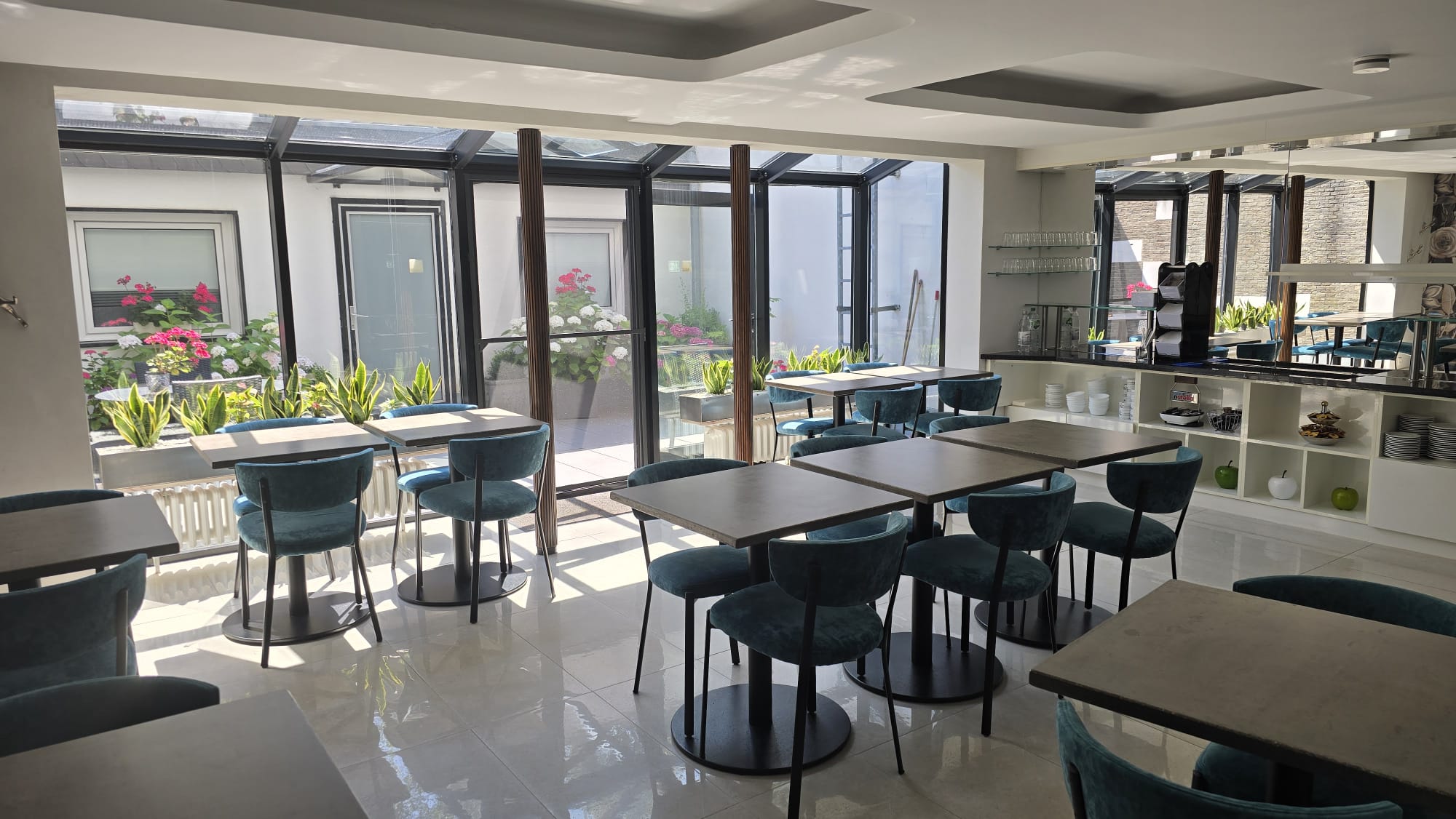 Hotel Impression 2